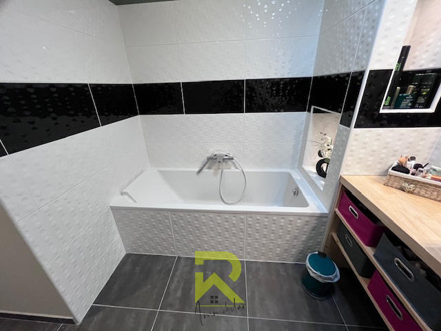 Maison de village - 109 m² - 4 pièces