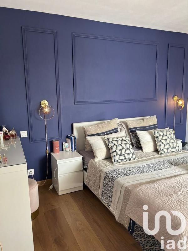 Maison - 214 m² - 8 pièces