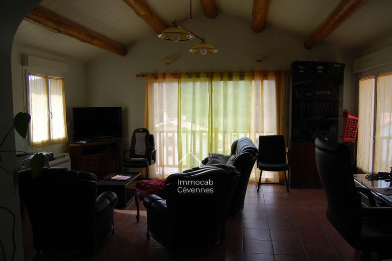 Villa - 143 m² - 6 pièces