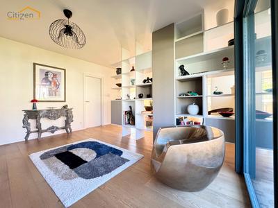 Maison - 200 m² - 6 pièces