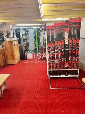 Local commercial - 67 m² - 2 pièces