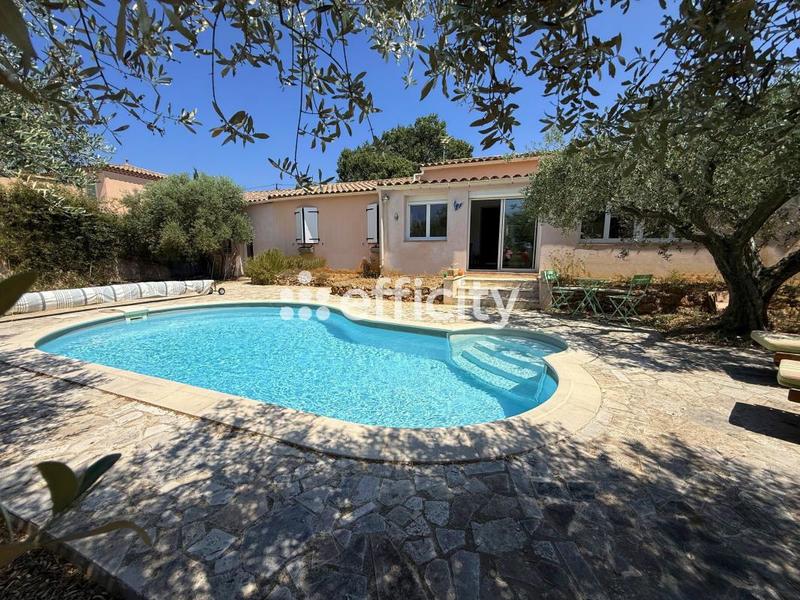 Maison - 159 m² - 6 pièces