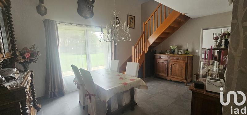 Maison - 211 m² - 5 pièces