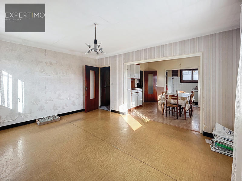 Maison - 100 m² - 5 pièces