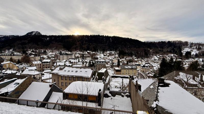 Maison - 93 m² - 7 pièces