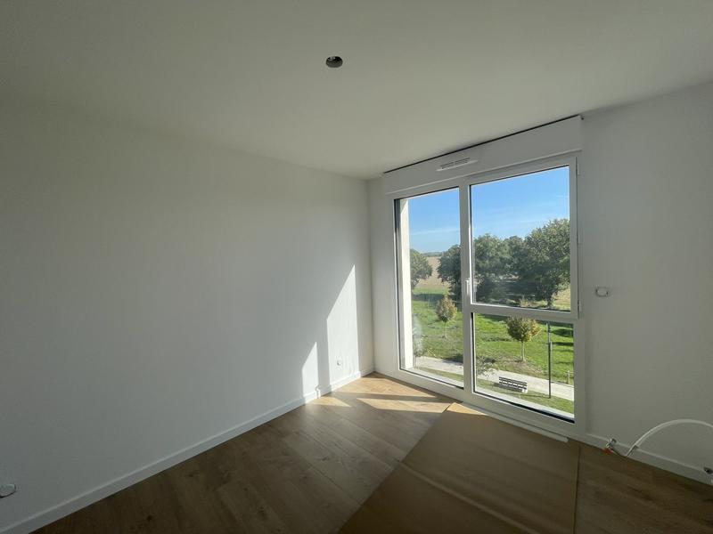 Appartement - 94 m² - 4 pièces