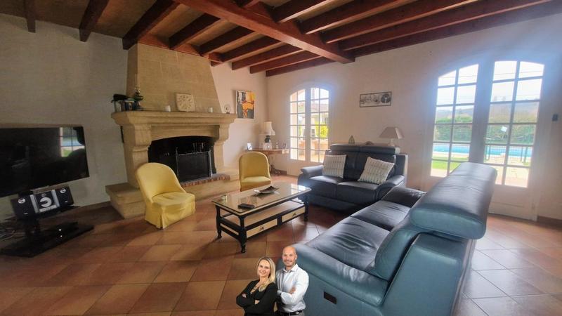 Maison - 170 m² - 6 pièces