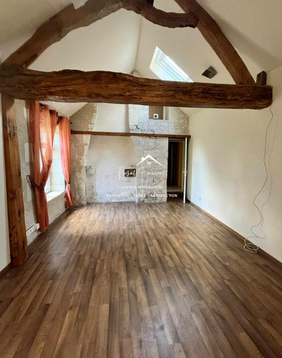 Maison - 155 m² - 7 pièces