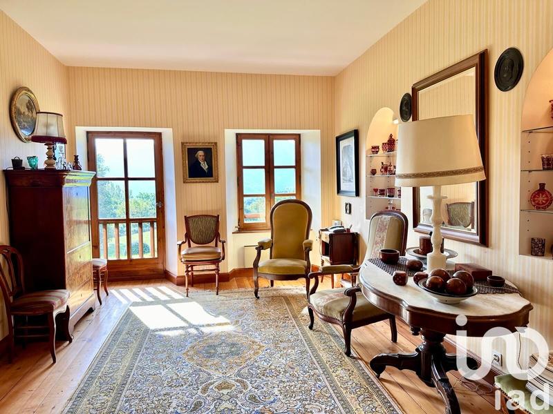 Maison de maîtres - 372 m² - 14 pièces