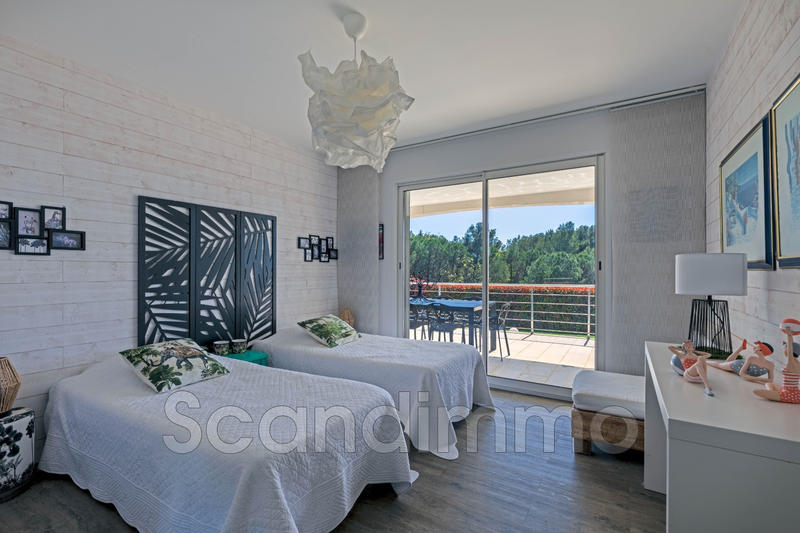 Maison - 168 m² - 4 pièces