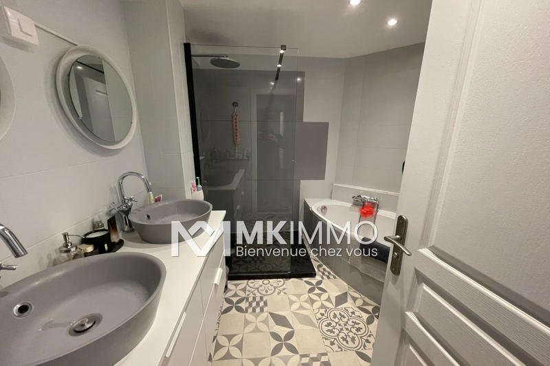 Appartement - 78 m² - 4 pièces