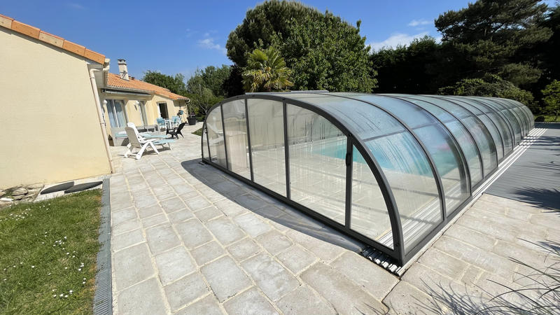 Villa - 151 m² - 9 pièces