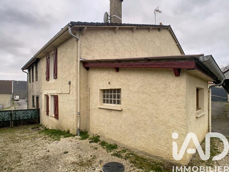 Maison - 93 m² - 5 pièces