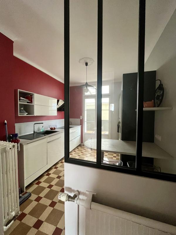 Appartement - 96 m² - 3 pièces