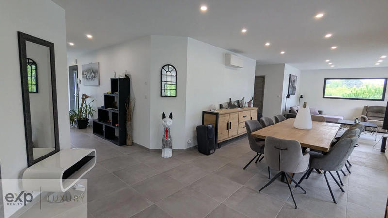 Maison contemporaine - 180 m² - 6 pièces