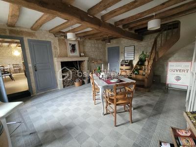 Maison de village - 361 m² - 12 pièces