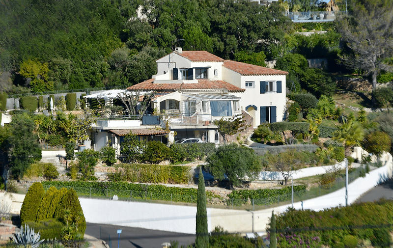 Maison d'architecte - 235 m² - 10 pièces