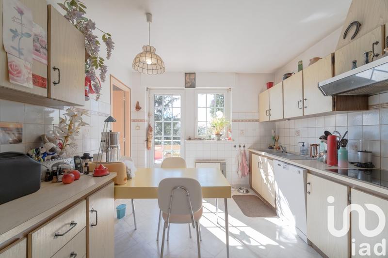 Maison - 137 m² - 8 pièces