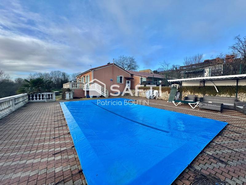 Maison - 140 m² - 6 pièces