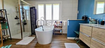 Maison de ville - 139 m² - 7 pièces