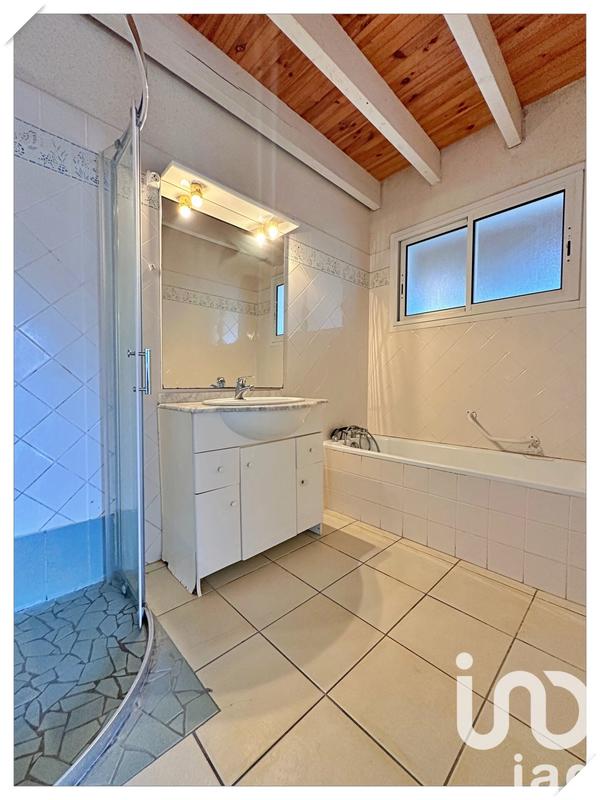 Maison - 95 m² - 4 pièces