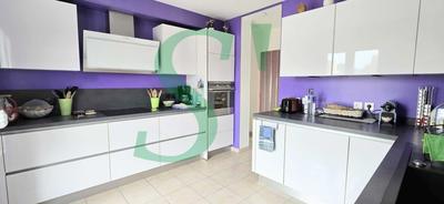 Maison - 163 m² - 7 pièces