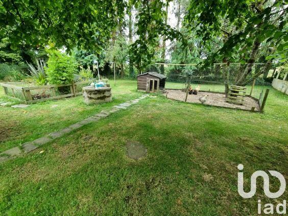 Maison - 166 m² - 8 pièces