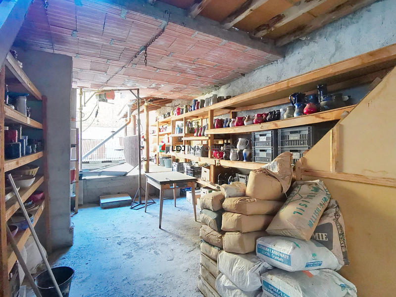 Local commercial - 147 m² - 3 pièces