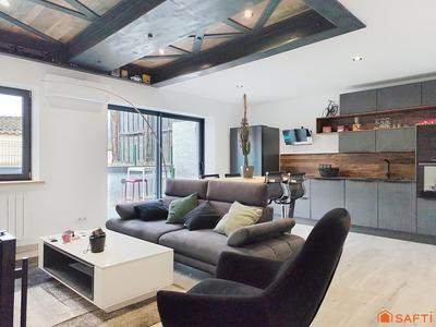 Maison - 87 m² - 4 pièces