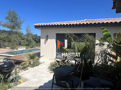 Villa - 138 m² - 6 pièces