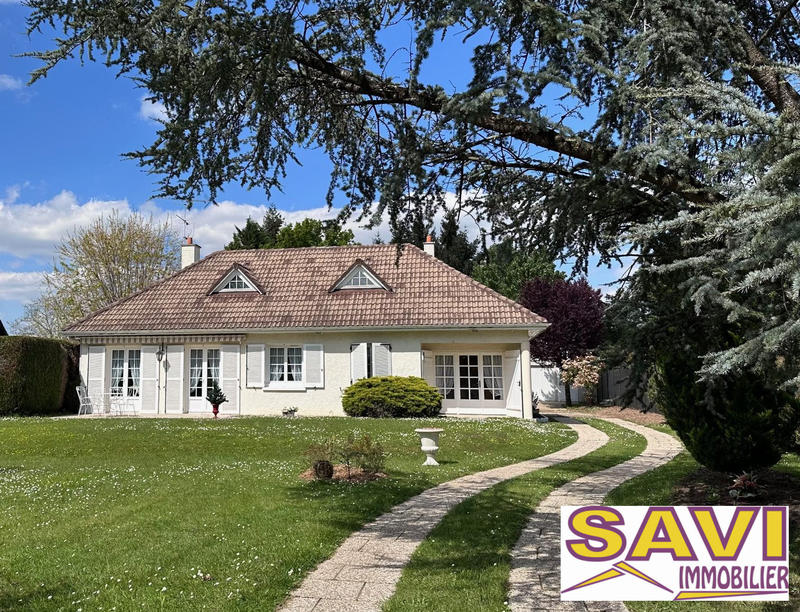 Maison traditionnelle - 132 m² - 7 pièces