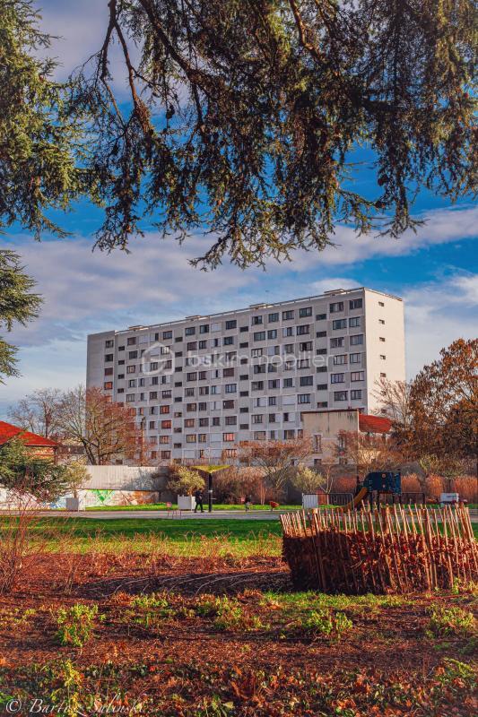 Appartement - 60 m² - 4 pièces