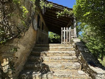 Maison traditionnelle - 135 m² - 5 pièces