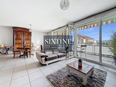 Appartement - 107 m² - 4 pièces