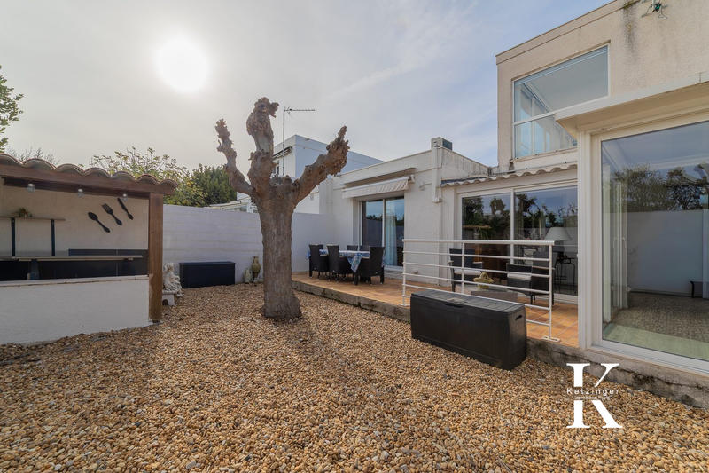 Maison - 179 m² - 7 pièces