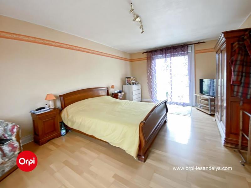 Maison - 186 m² - 7 pièces