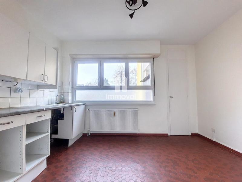 Appartement - 90 m² - 3 pièces