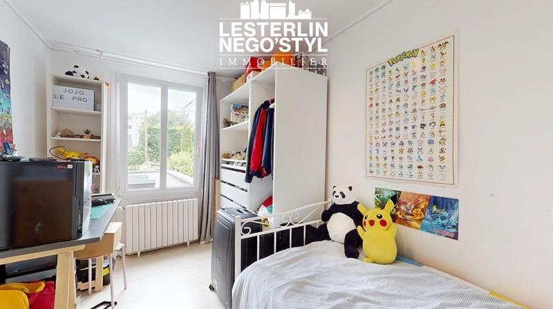 Maison - 100 m² - 6 pièces