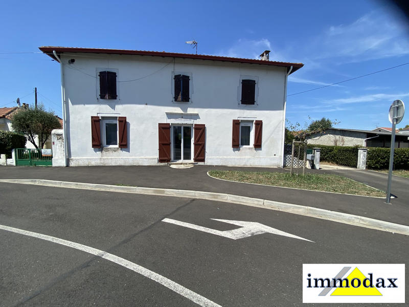 Appartement - 80 m² - 3 pièces