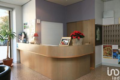 Local commercial - 1 500 m²