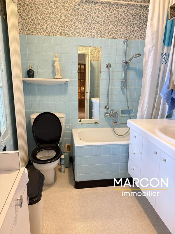 Villa - 160 m² - 7 pièces