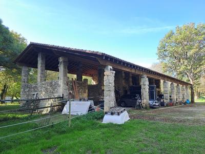 Maison - 482 m² - 12 pièces