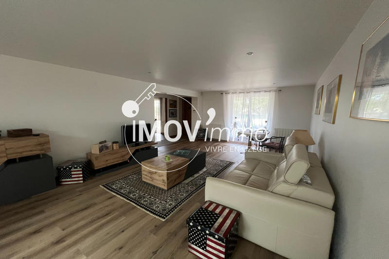 Villa - 167 m² - 6 pièces