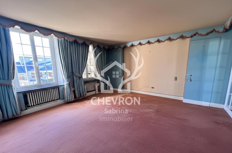 Maison - 168 m² - 6 pièces