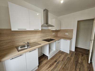 Appartement - 81 m² - 4 pièces