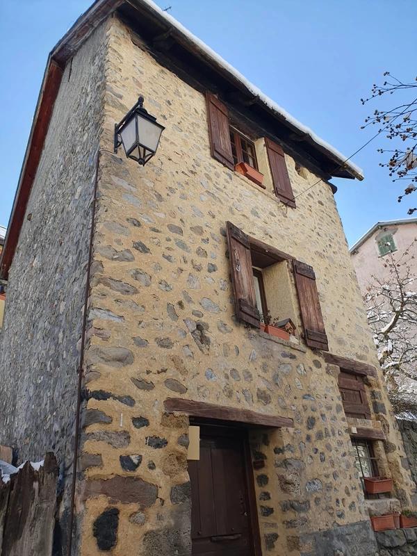 Maison de village - 62 m² - 4 pièces