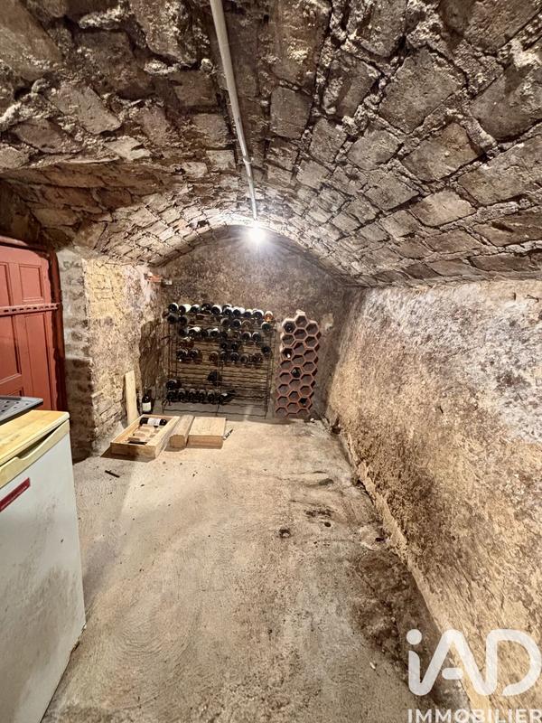 Maison - 180 m² - 8 pièces