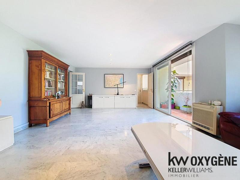 Appartement - 158 m² - 4 pièces