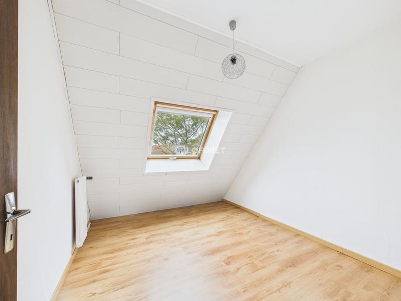 Maison - 122 m² - 7 pièces