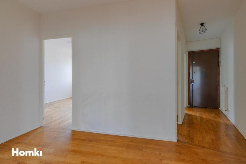 Appartement - 75 m² - 3 pièces